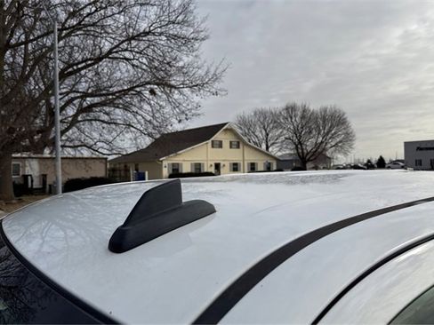 Used 2018 Chevrolet Silverado 2500 LTZ image 11