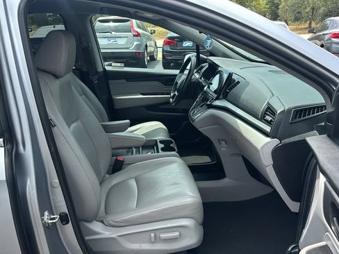 Used 2020 Honda Odyssey EX-L image 5
