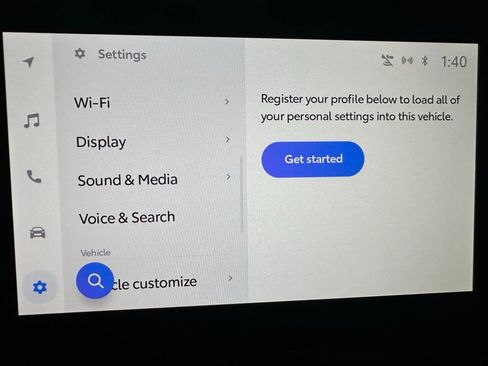 Used 2025 Toyota Sienna LE image 37