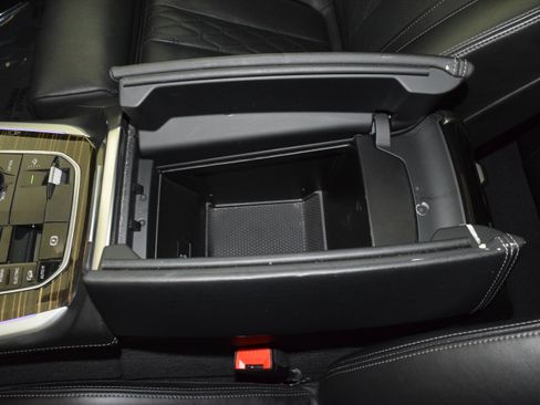 Used 2025 BMW X5 xDrive50e image 23