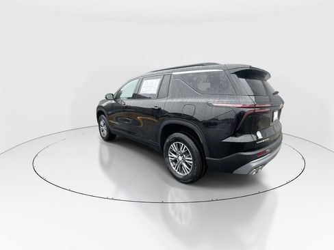 New 2026 Chevrolet Traverse LT image 6