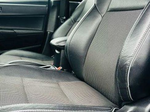 Used 2016 Toyota Corolla S Premium image 9