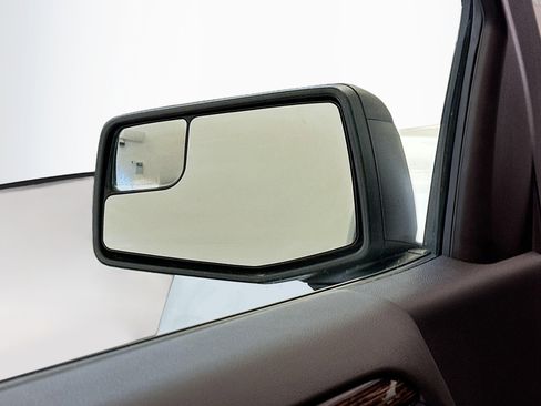 Used 2024 GMC Sierra 1500 Elevation image 16