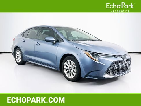 Used 2020 Toyota Corolla LE w/ LE Convenience Package image 1