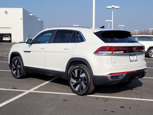 New 2025 Volkswagen Atlas Cross Sport SEL AWD/4WD image 7