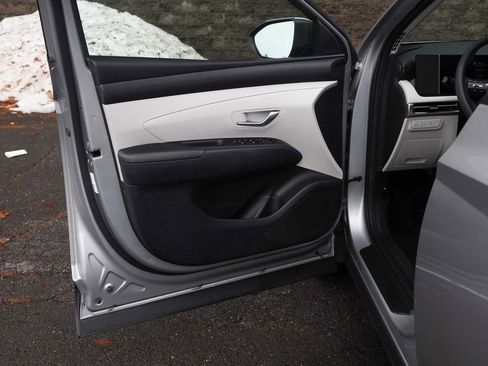 Used 2025 Hyundai Tucson SEL image 22