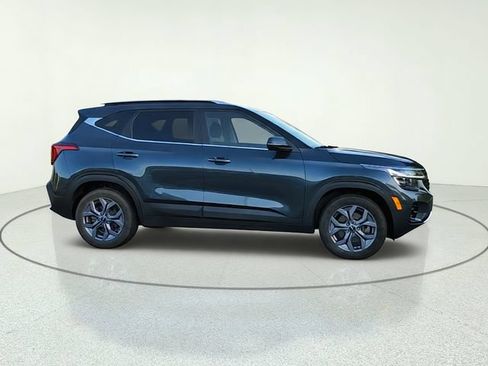 Certified 2024 Kia Seltos S AWD/4WD image 7