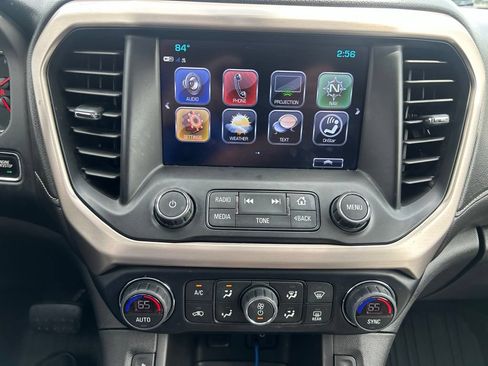Used 2019 GMC Acadia Denali w/ Technology Package AWD/4WD image 12