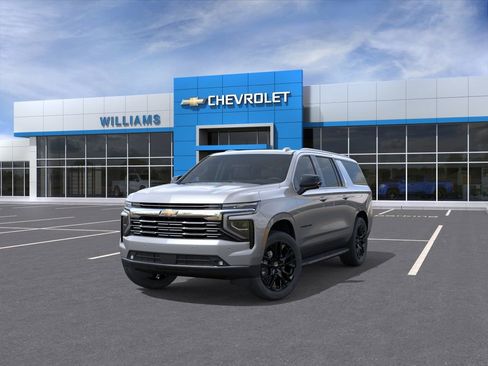 New 2026 Chevrolet Suburban Premier AWD/4WD image 8