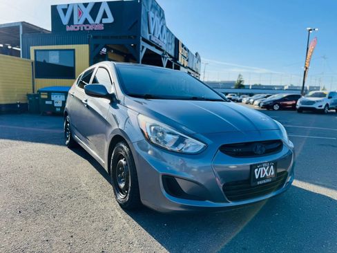 Used 2016 Hyundai Accent SE FWD image 3