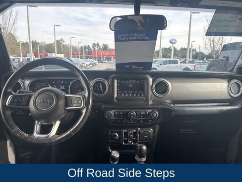 Used 2019 Jeep Wrangler Unlimited Sahara w/ LED Lighting Group image 16