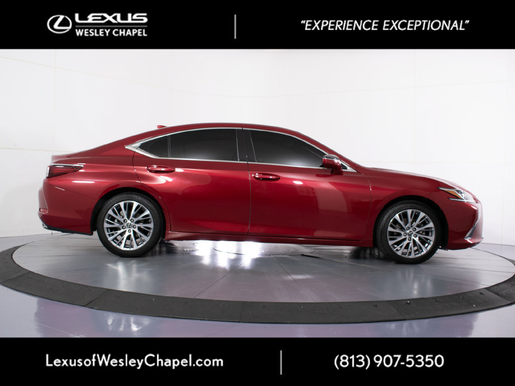 Used 2020 Lexus ES 350 w/ Premium Package FWD image 2
