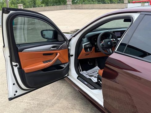 Used 2020 BMW M5 w/ Executive Package AWD/4WD image 32