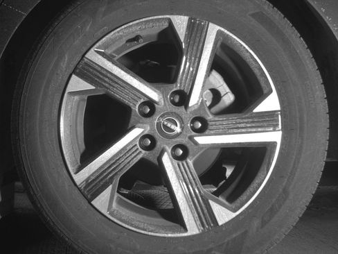 Used 2025 Nissan Sentra SV FWD image 14