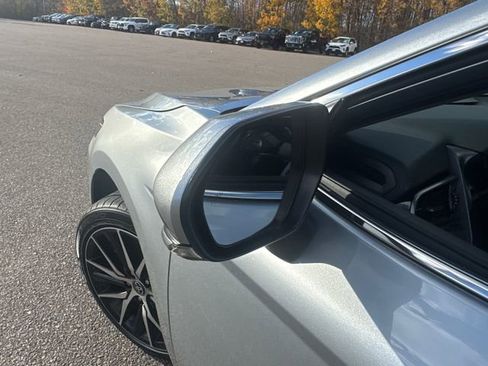 Used 2024 Toyota Camry SE w/ Cold Weather Package image 18