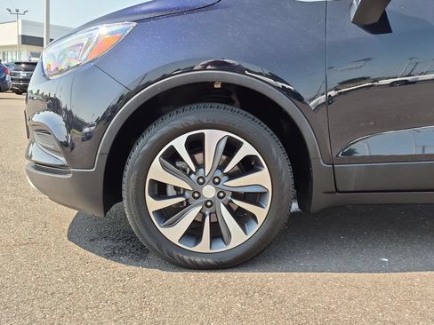 Certified 2022 Buick Encore Preferred w/ Safety Package AWD/4WD image 31
