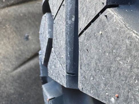 Used 2025 Chevrolet Silverado 1500 Custom image 6