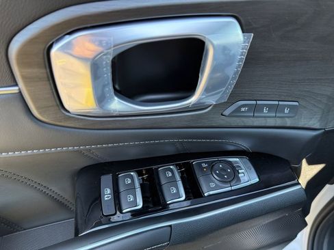 New 2026 Kia Sorento SX Prestige AWD/4WD image 11