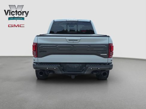 Used 2017 Ford F150 Raptor w/ Equipment Group 802A Luxury AWD/4WD image 16