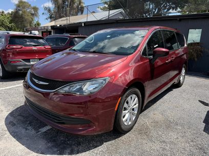 Used 2017 Chrysler Pacifica Touring w/ Tire & Wheel Group