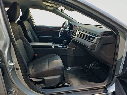Used 2025 Toyota Camry LE FWD image 17