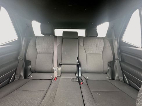 Certified 2025 Toyota 4Runner SR5 AWD/4WD image 13