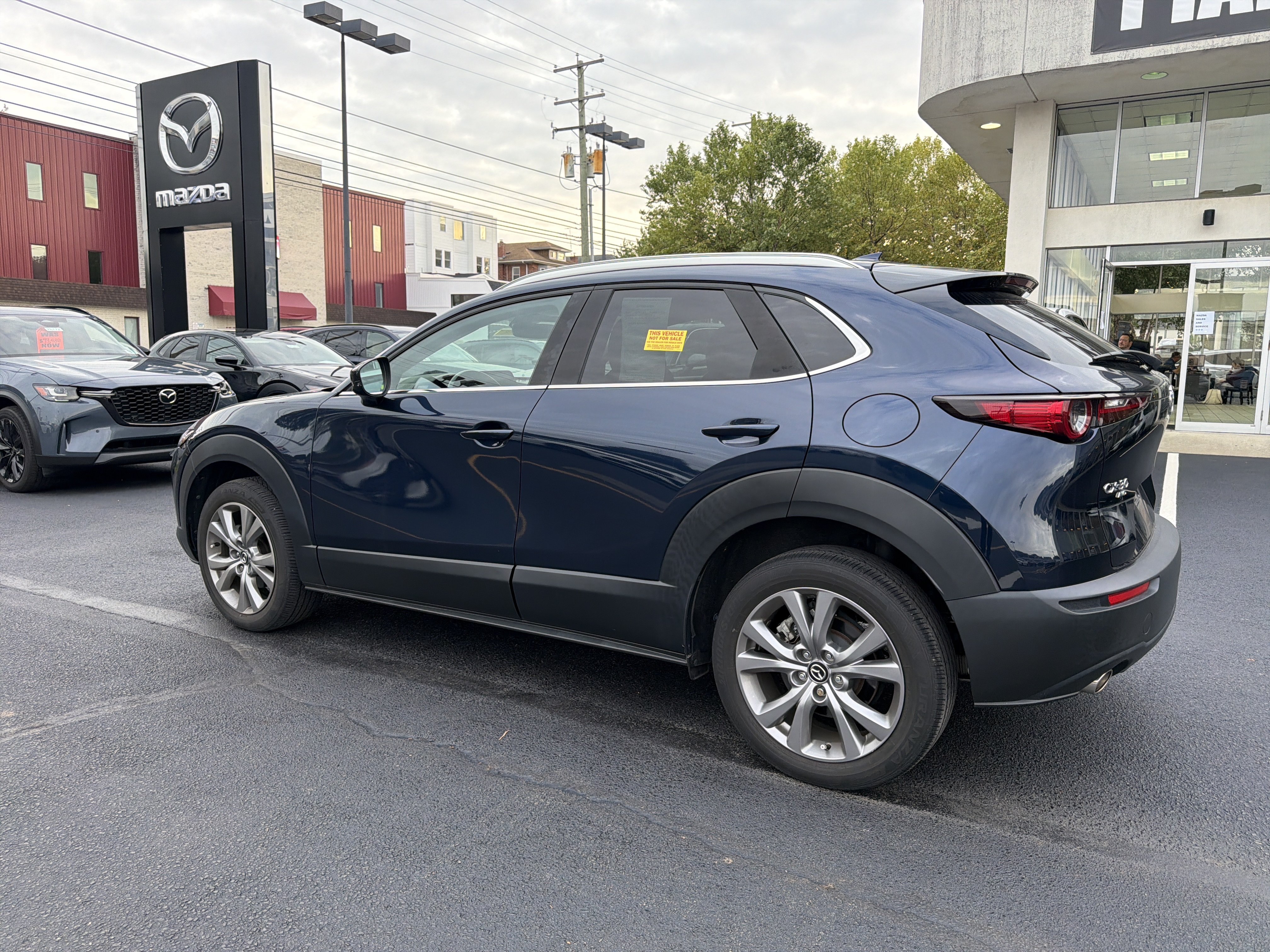 Used 2022 MAZDA CX-30 AWD 2.5 S w/ Premium Package image 5