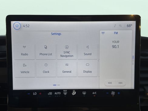 Used 2023 Ford Transit 350 XLT image 52