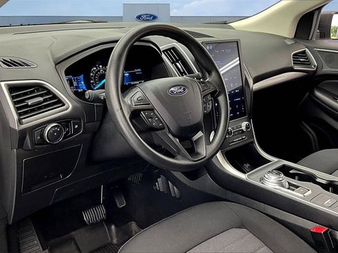 New 2024 Ford Edge SE image 7