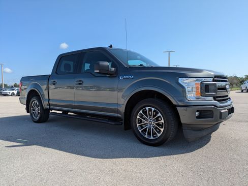 Used 2019 Ford F150 XLT w/ Equipment Group 302A Luxury RWD image 2