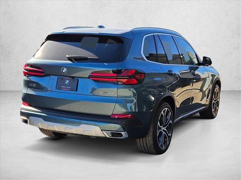 Used 2026 BMW X5 sDrive40i w/ Climate Comfort Package image 2
