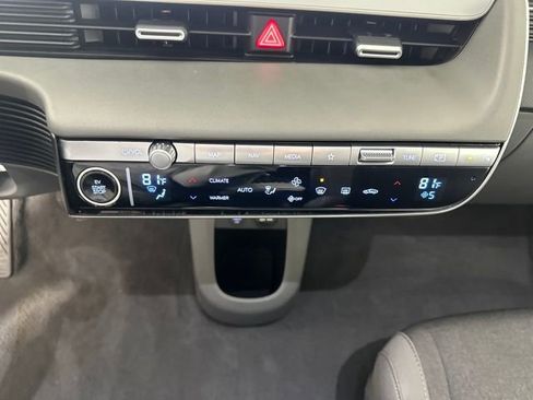 Used 2024 Hyundai Ioniq 5 SEL image 23