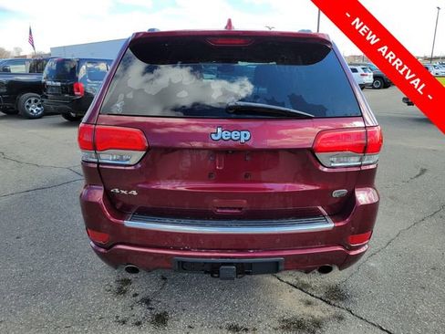 Used 2017 Jeep Grand Cherokee Overland image 4