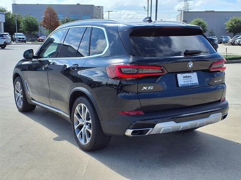 Used 2020 BMW X5 sDrive40i w/ Premium Package RWD image 2