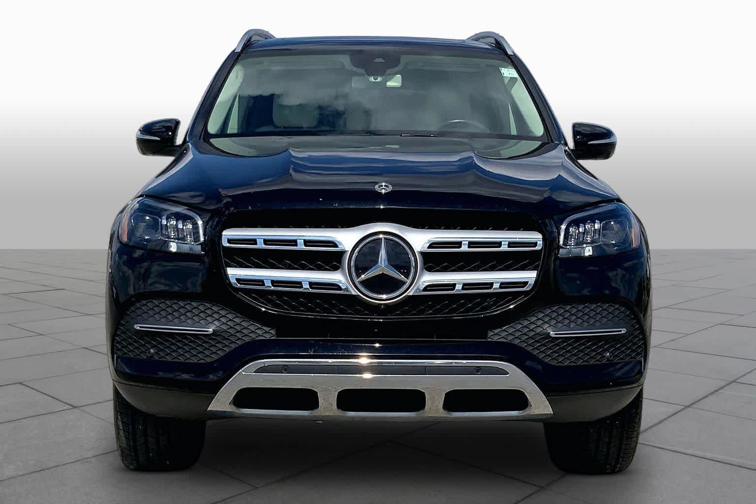 Used 2020 Mercedes-Benz GLS 450 4MATIC image 4