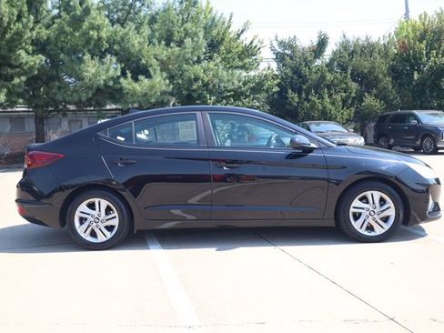 Used 2019 Hyundai Elantra Value Edition w/ Cargo Package FWD image 4