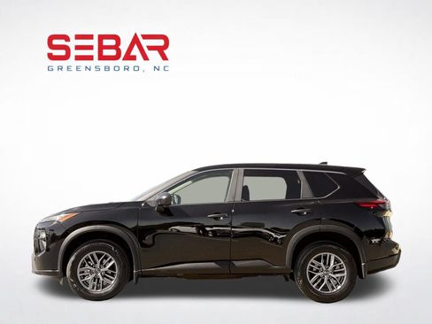Used 2025 Nissan Rogue S FWD image 13