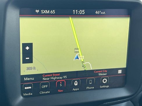Used 2023 Jeep Renegade Latitude AWD/4WD image 20