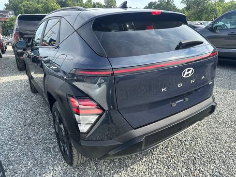 Used 2024 Hyundai Kona SEL AWD/4WD image 4