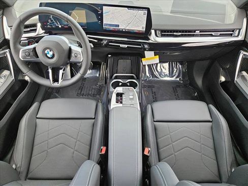 New 2026 BMW X2 xDrive28i w/ M Sport Package AWD/4WD image 15