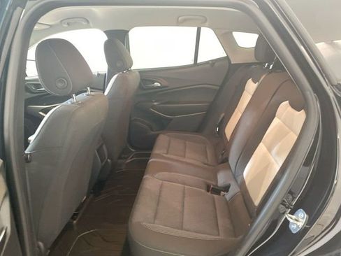 Used 2024 Chevrolet Trax LS w/ LS Convenience Package FWD image 28