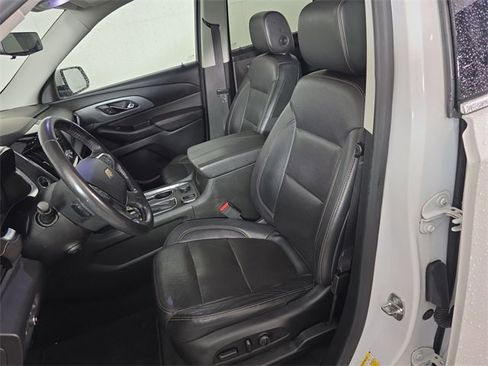 Certified 2020 Chevrolet Traverse Premier image 17
