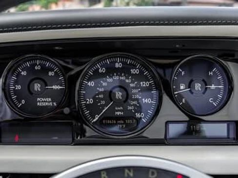 Used 2014 Rolls-Royce Phantom Drophead Coupe image 58