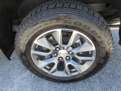 New 2025 Chevrolet Silverado 1500 LT image 11