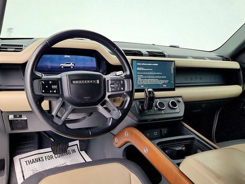 Used 2022 Land Rover Defender 110 X-Dynamic HSE image 12