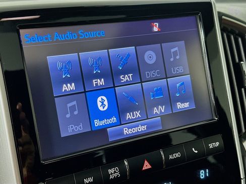 Certified 2017 Toyota Land Cruiser image 15