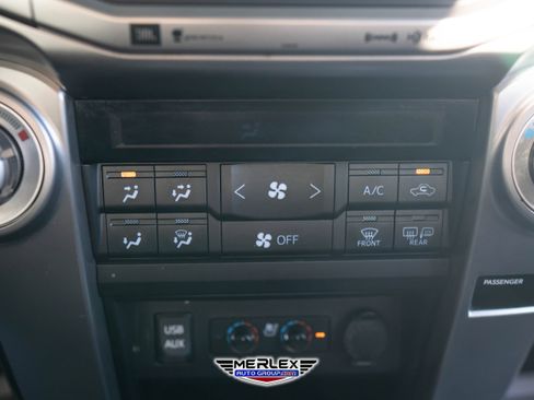 Used 2018 Toyota 4Runner Limited image 32