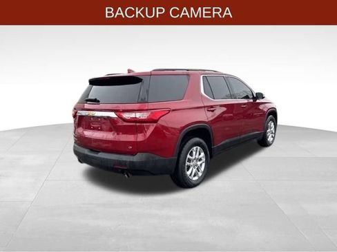 Used 2020 Chevrolet Traverse LT image 7