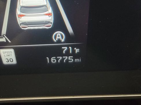 Used 2023 Kia Sportage EX image 16