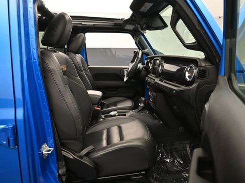 Used 2021 Jeep Wrangler Unlimited Rubicon image 32